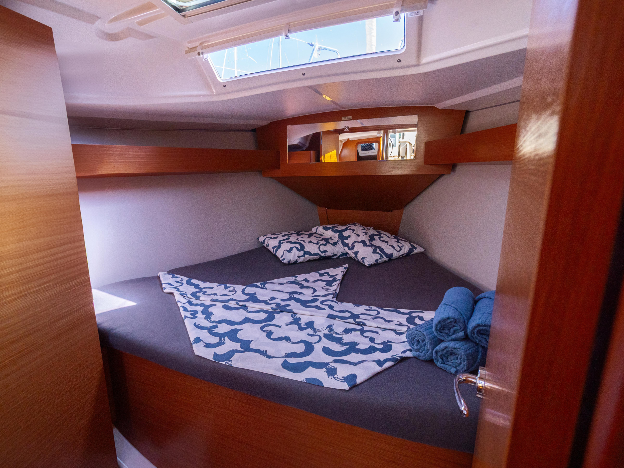 Dufour 360 Grand Large — photo 4
