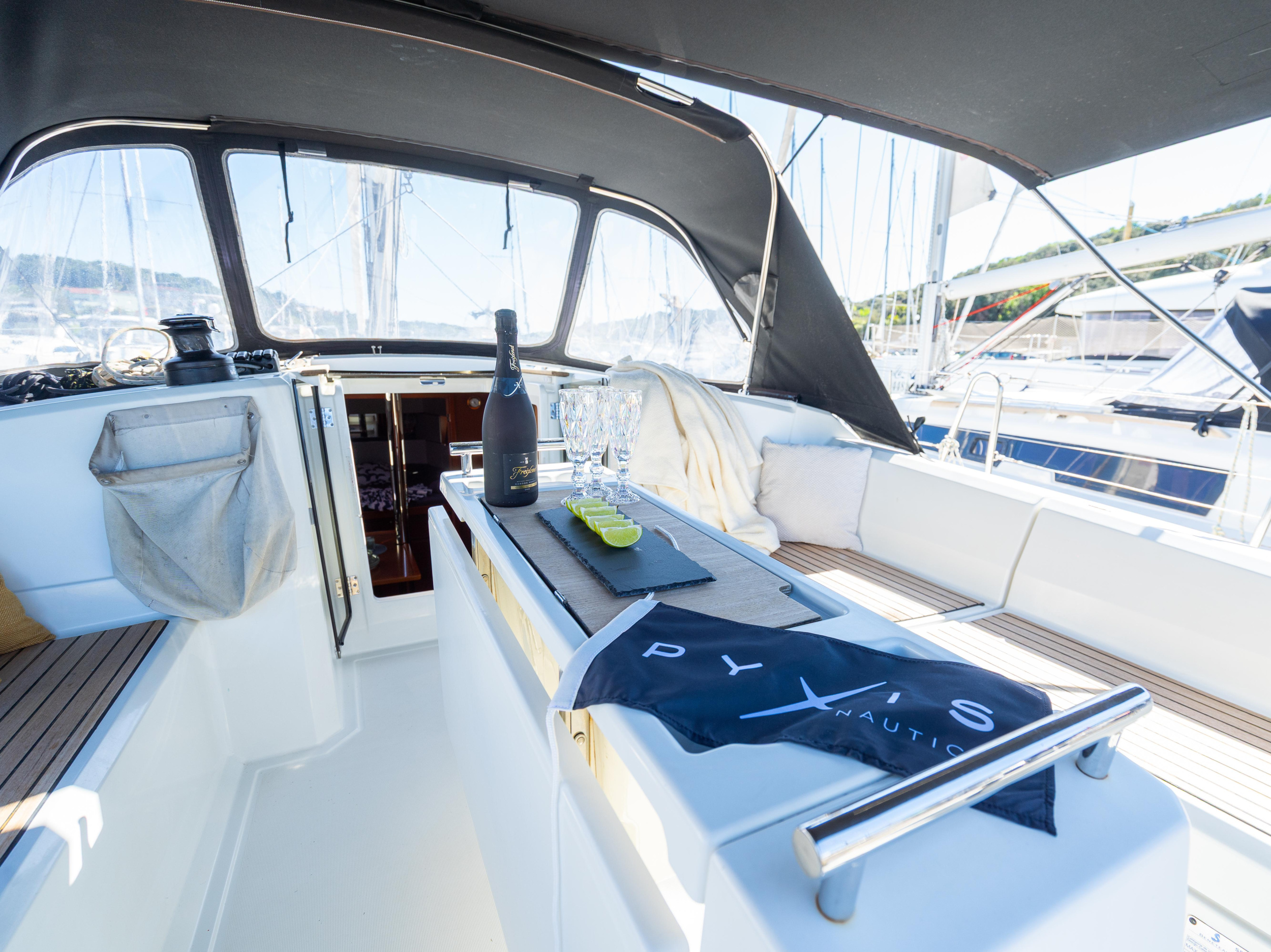 Oceanis 38.1 — photo 16