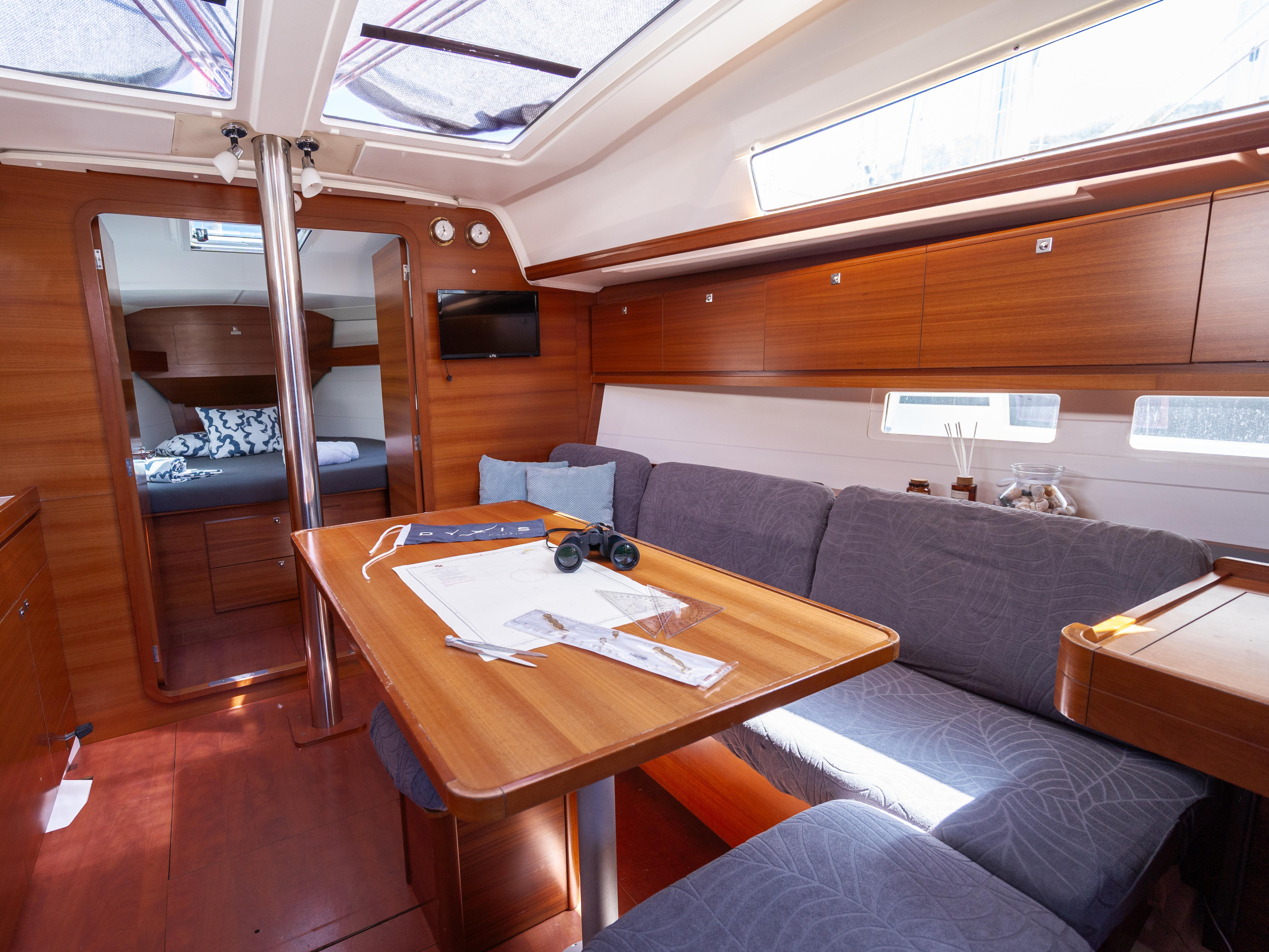 Dufour 382 Grand Large — photo 14
