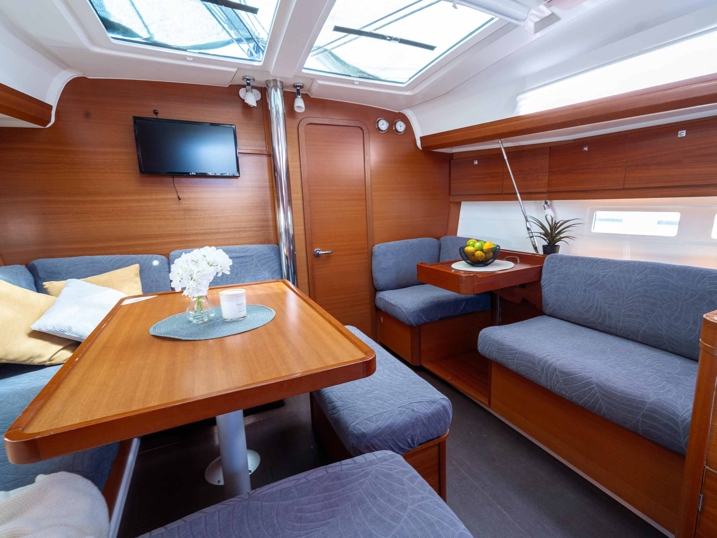 Dufour 412 Grand Large — photo 13