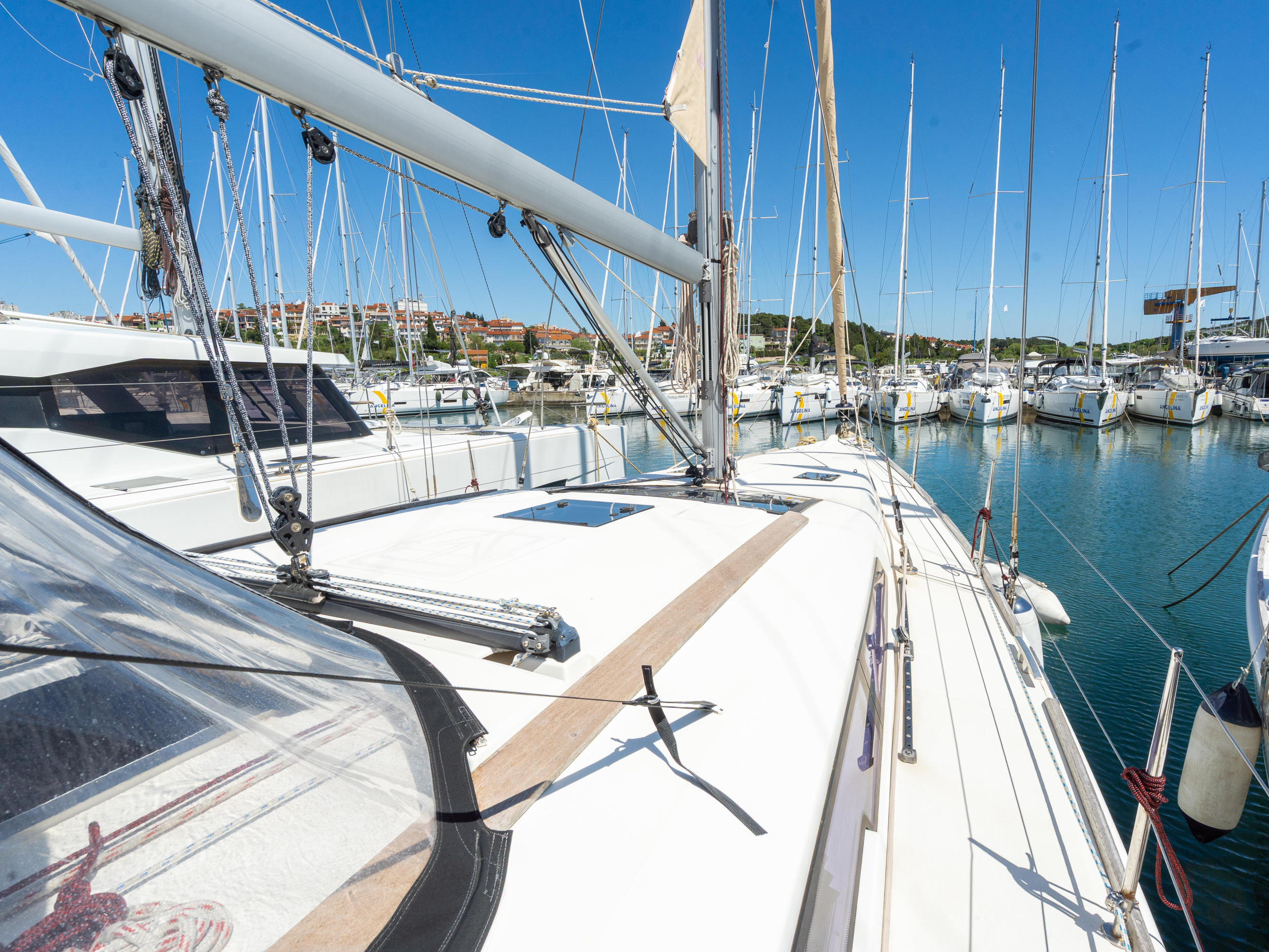Dufour 412 Grand Large — photo 21
