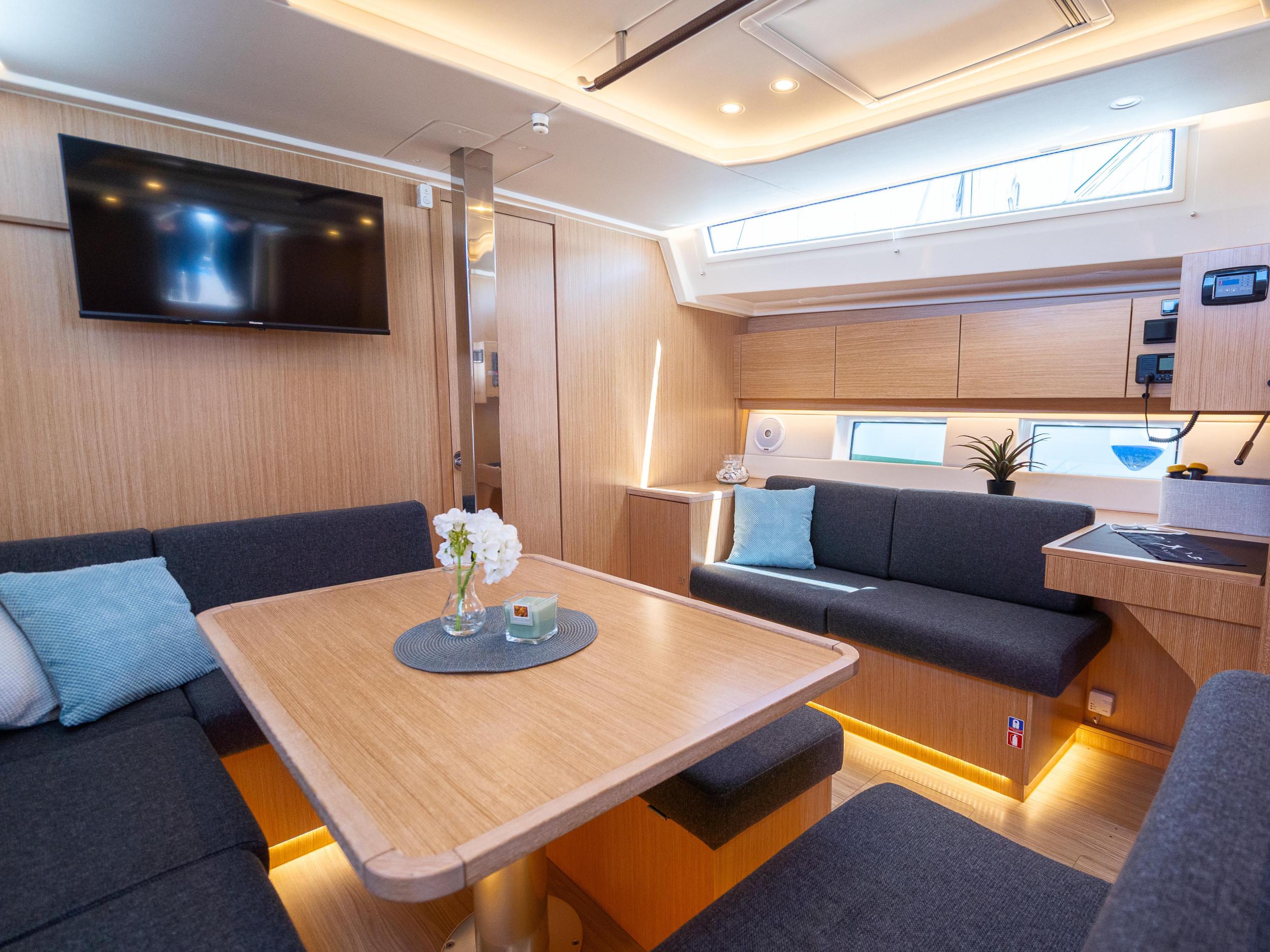 Bavaria C45 Style — photo 21
