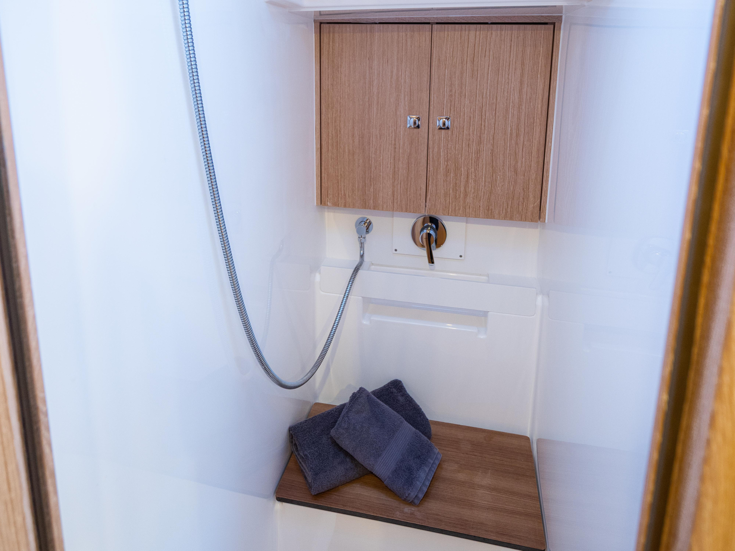 Bavaria C45 Style — photo 19