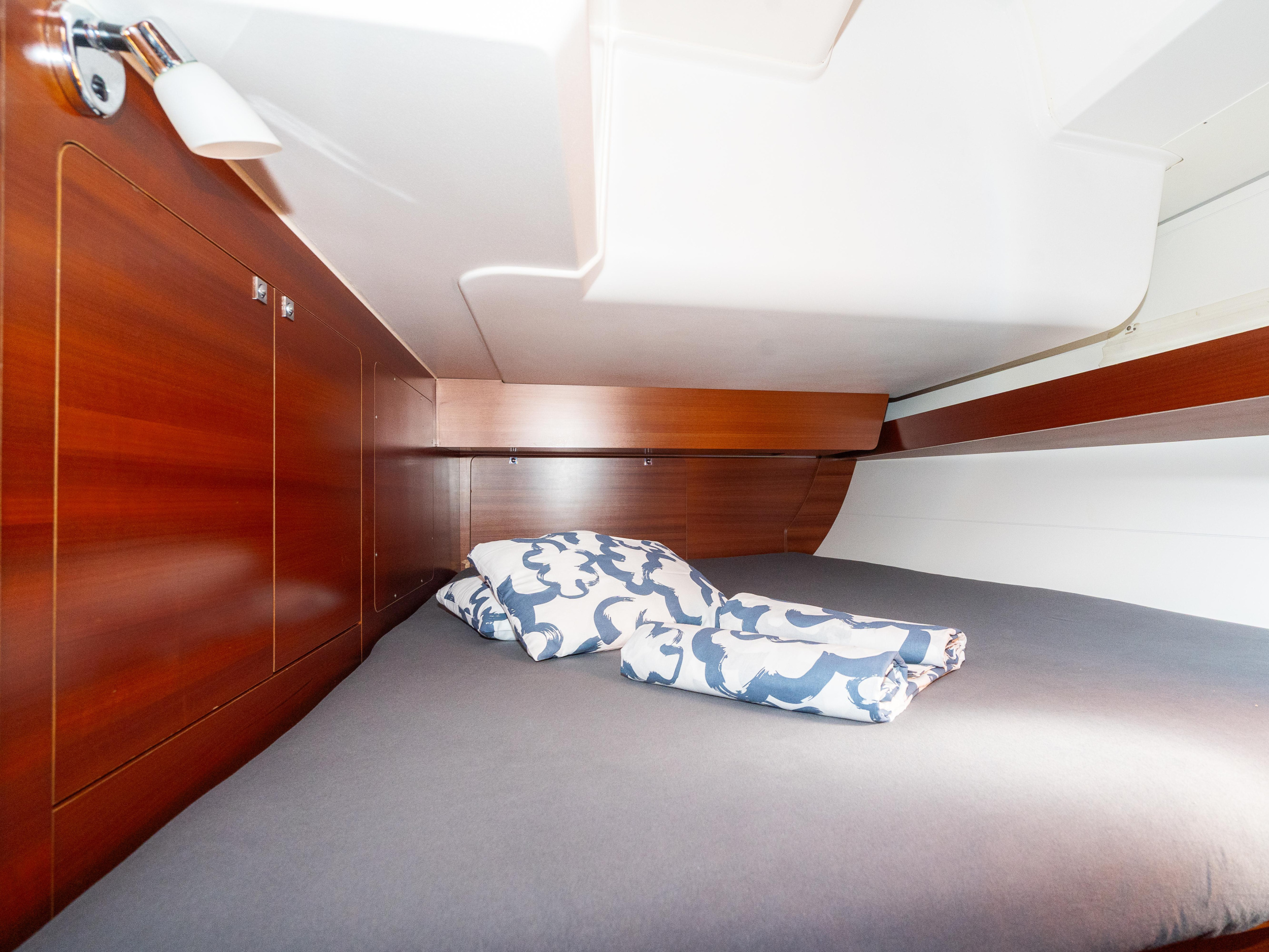 Dufour 460 Grand Large — photo 14