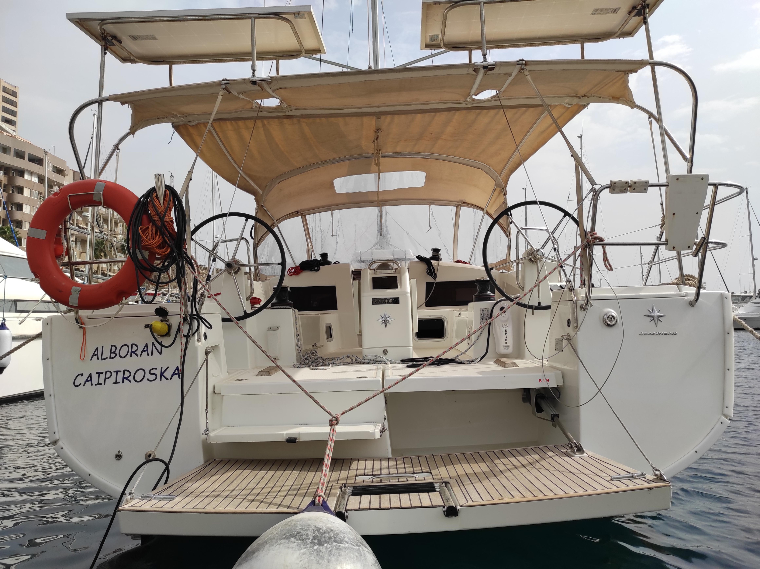 Sun Odyssey 440 — photo 25