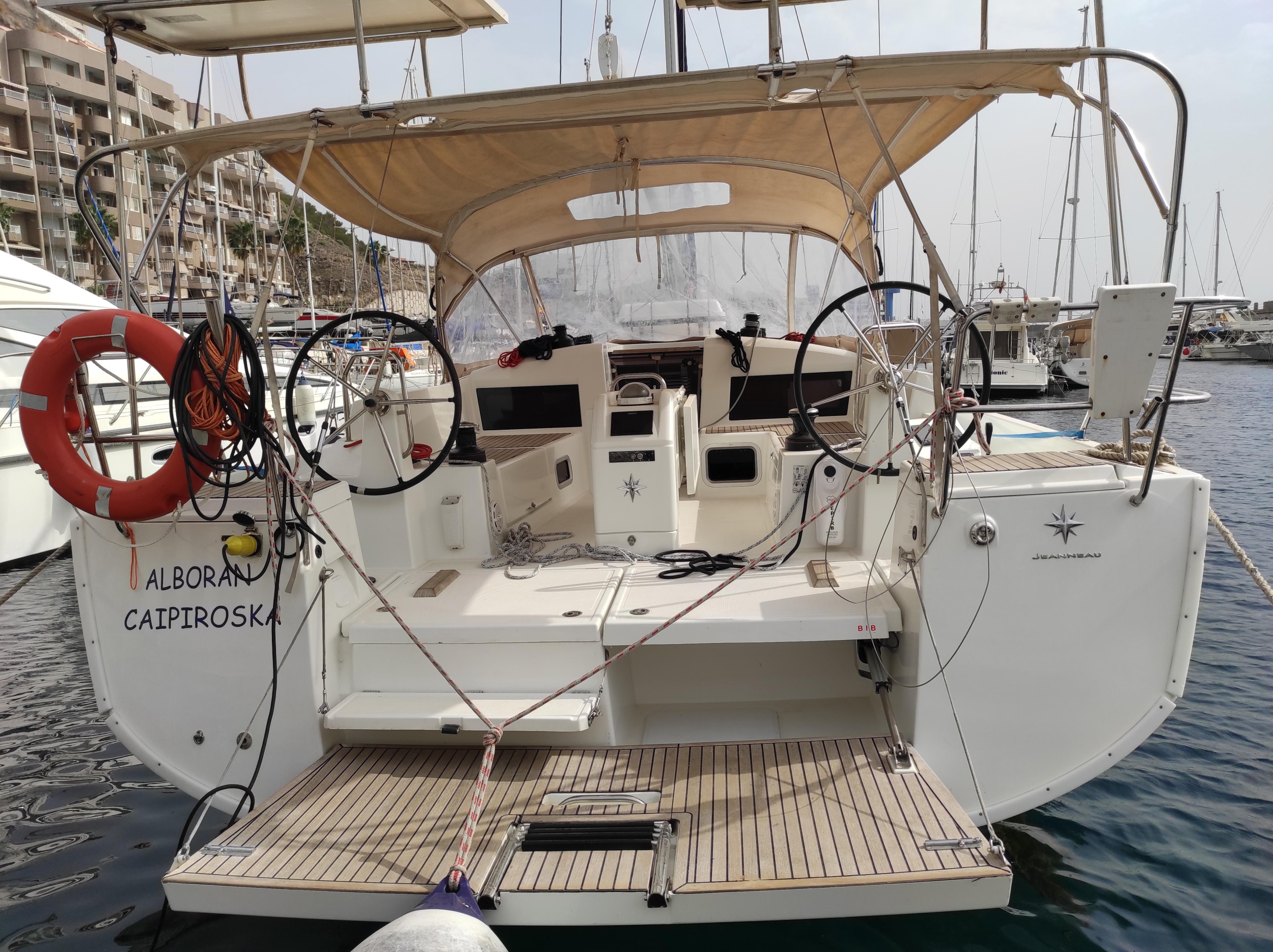 Sun Odyssey 440 — photo 20