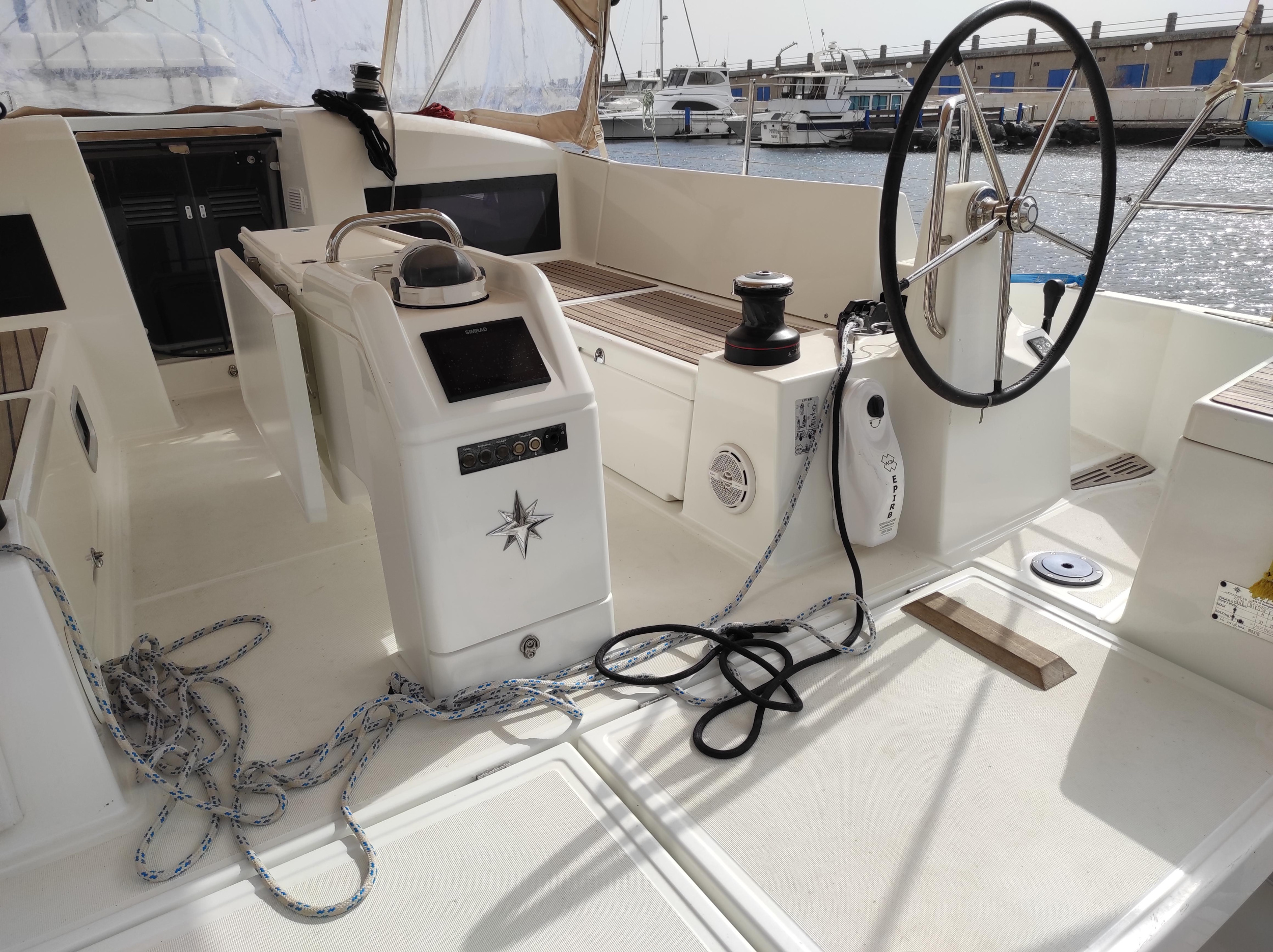 Sun Odyssey 440 — photo 15