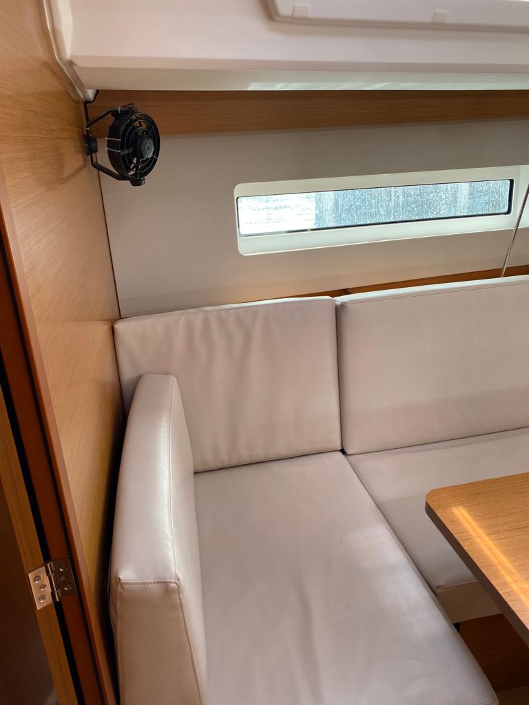 Sun Odyssey 440 — photo 23