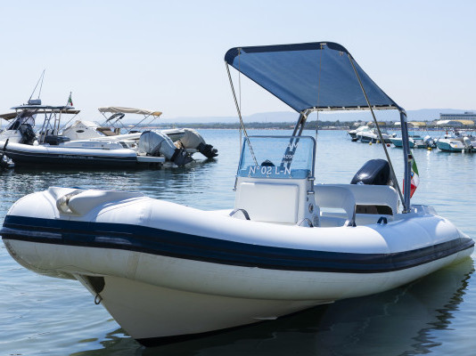 Motorboat 6 — photo 1