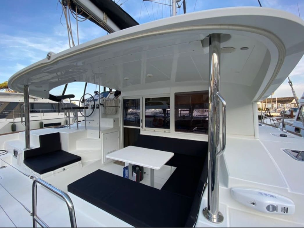Lagoon 400 S2 — photo 6