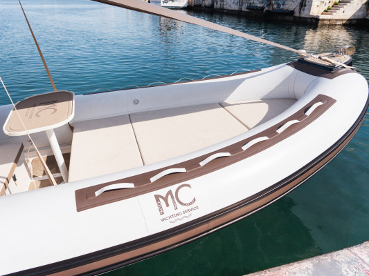 Motorboat 6.70 — photo 6