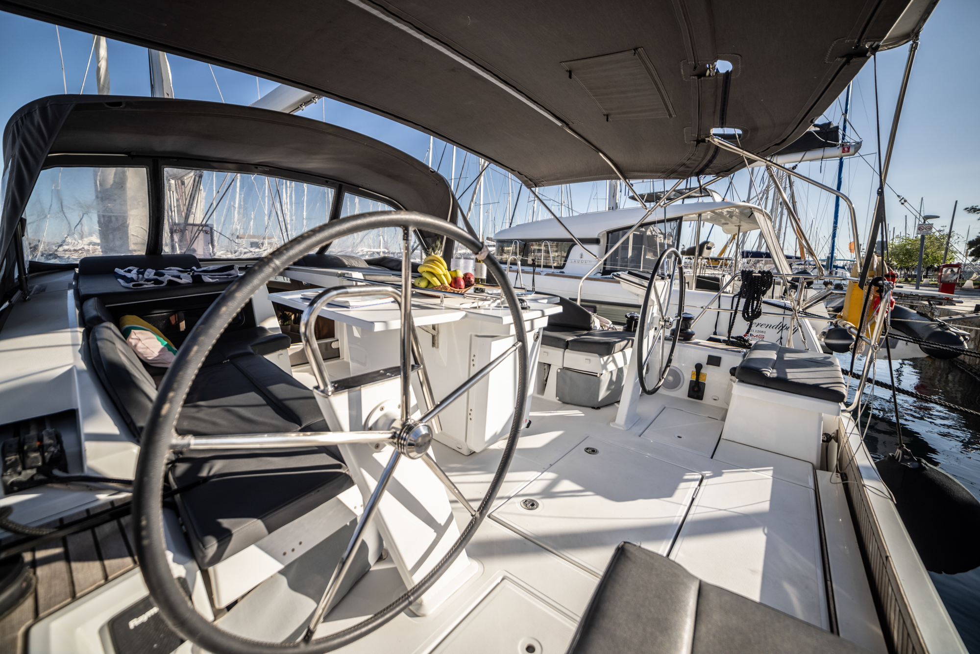 Oceanis 46.1 (5 cabins) — photo 9