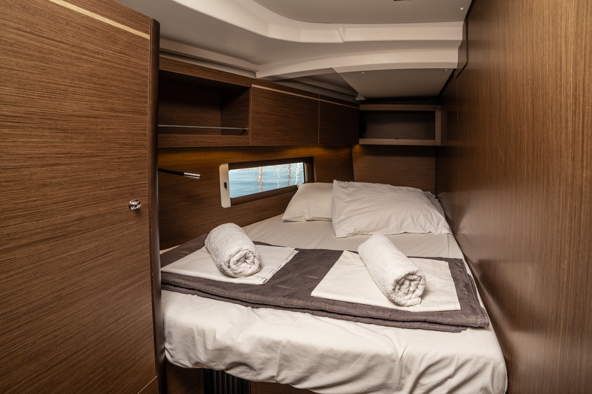 Oceanis 46.1 (5 cabins) — photo 11