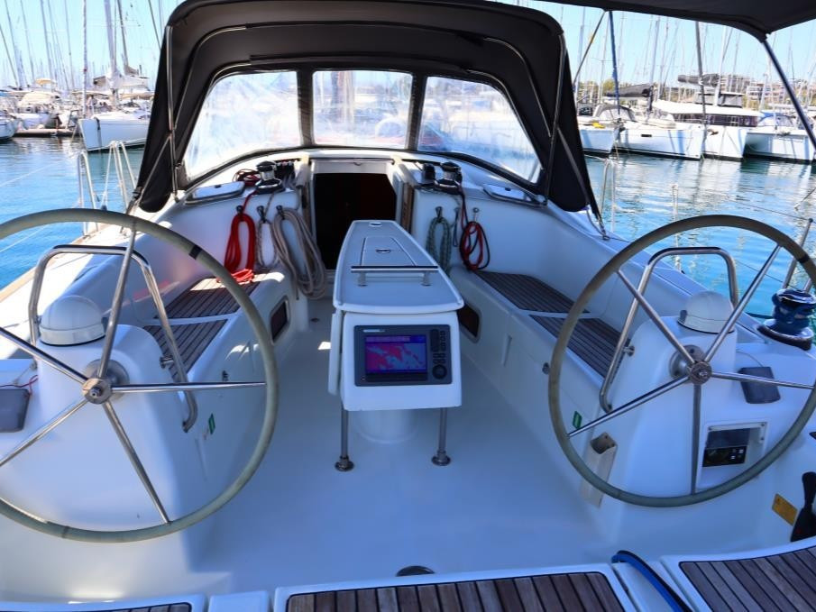 Oceanis 43 (4 cab.) — photo 1