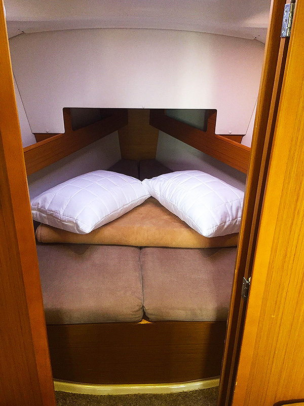 Sun Odyssey 389 (3 cab.) — photo 5
