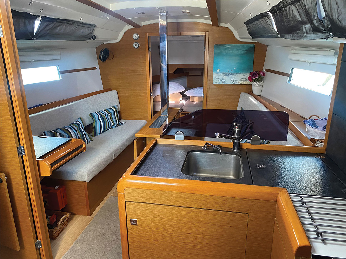 Sun Odyssey 349 (3 cab.) — photo 6