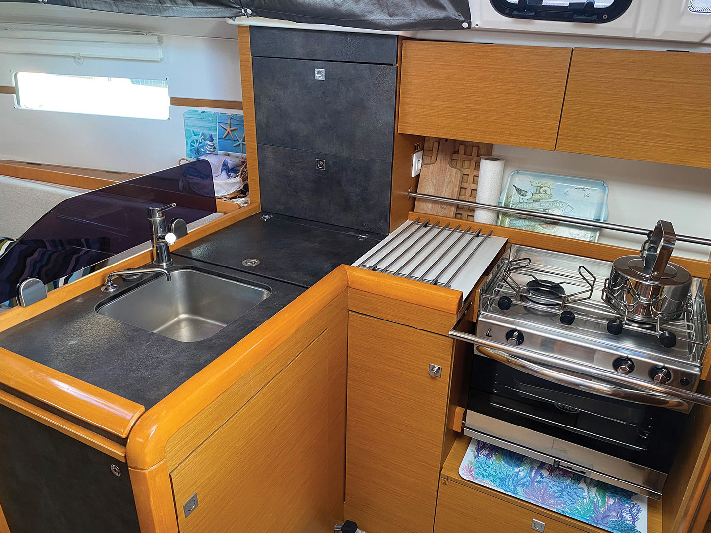 Sun Odyssey 349 (3 cab.) — photo 13