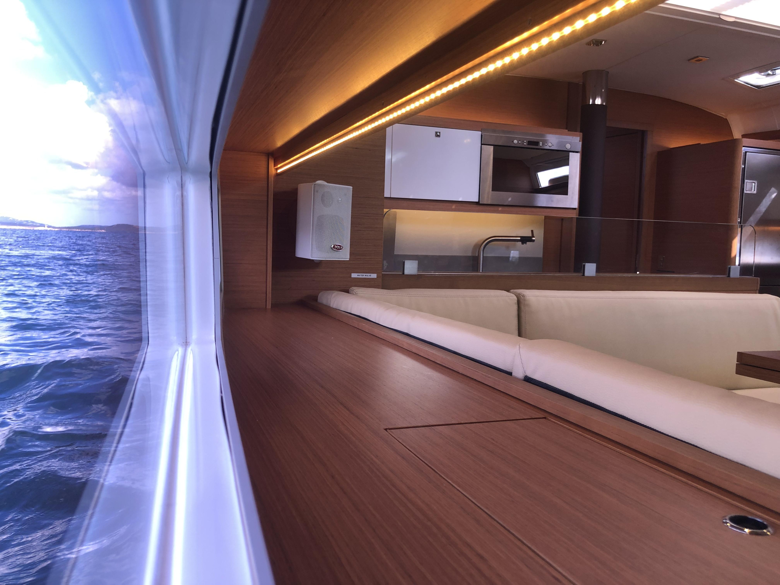 Dufour 530 Owner's version — photo 24