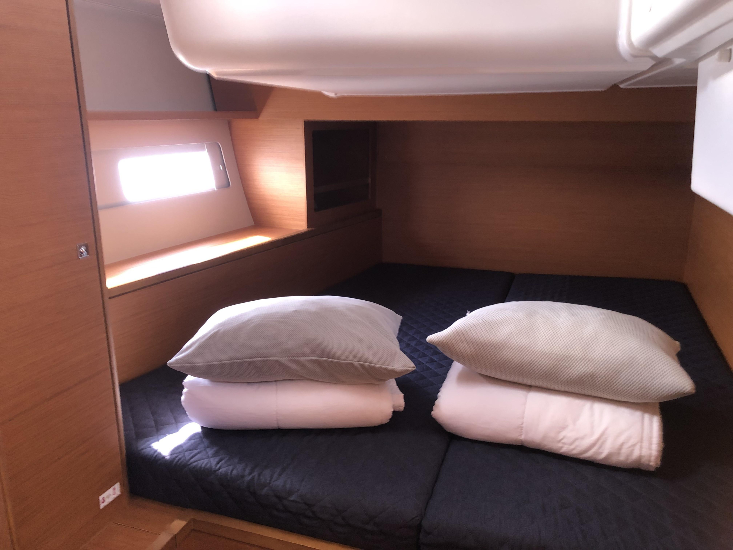 Dufour 530 Owner's version — photo 20