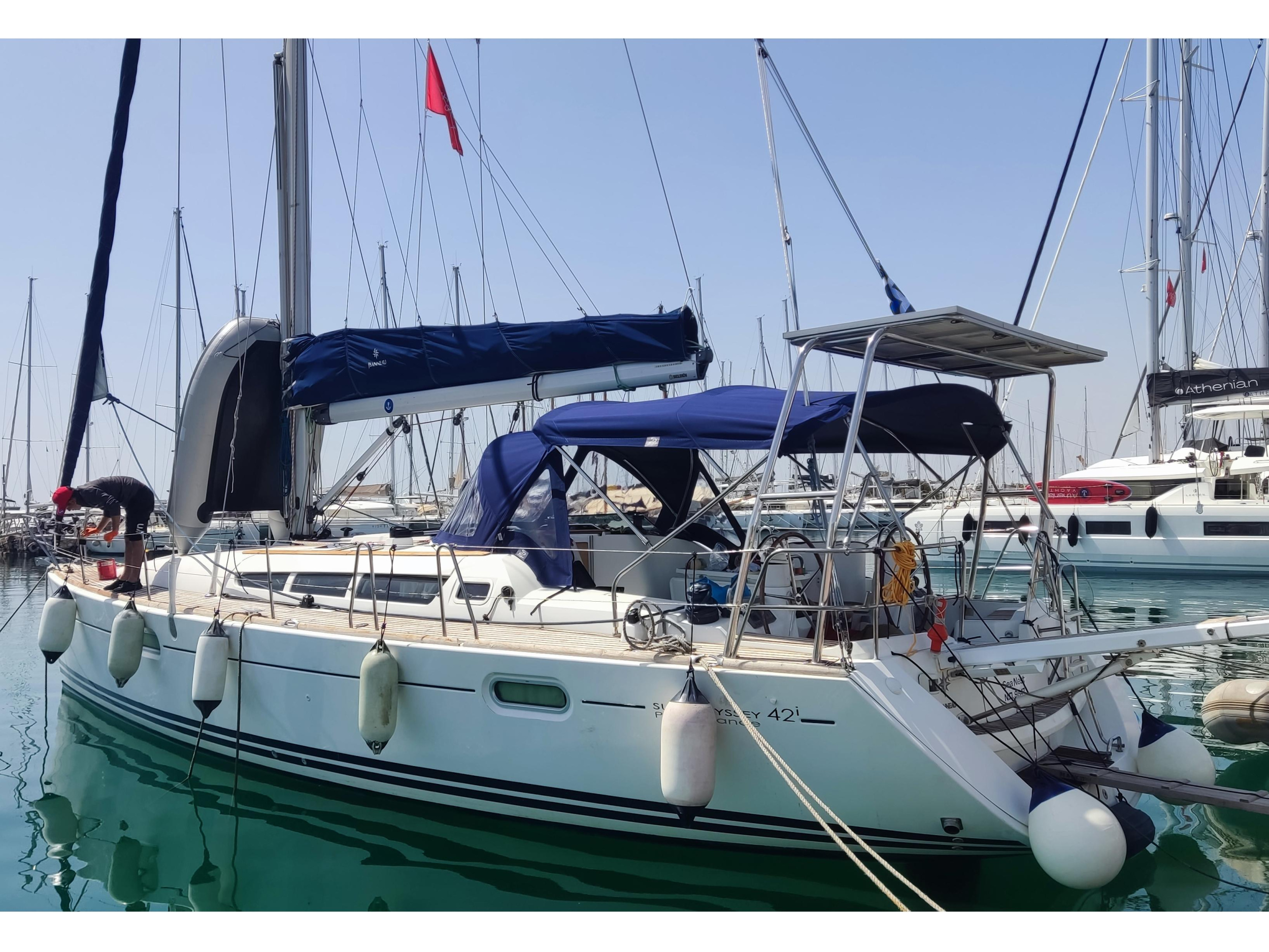 Sun Odyssey 42 i — photo 1