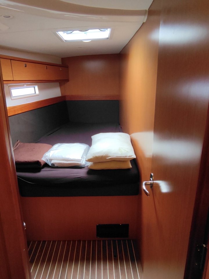 Bavaria Cruiser 56 — photo 4