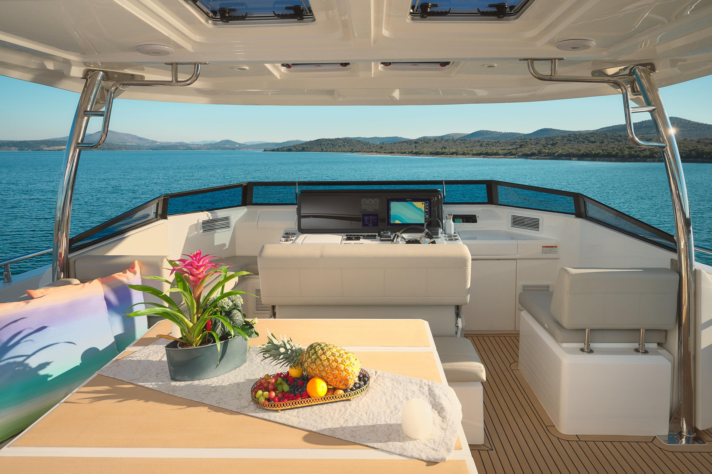 Aquila 54 — photo 14