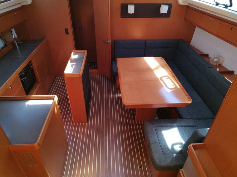 Bavaria Cruiser 46 (4 cab.) — photo 11
