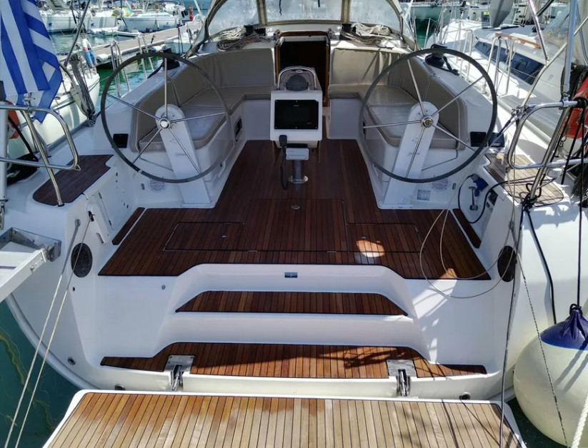 Bavaria Cruiser 46 (4 cab.) — photo 10