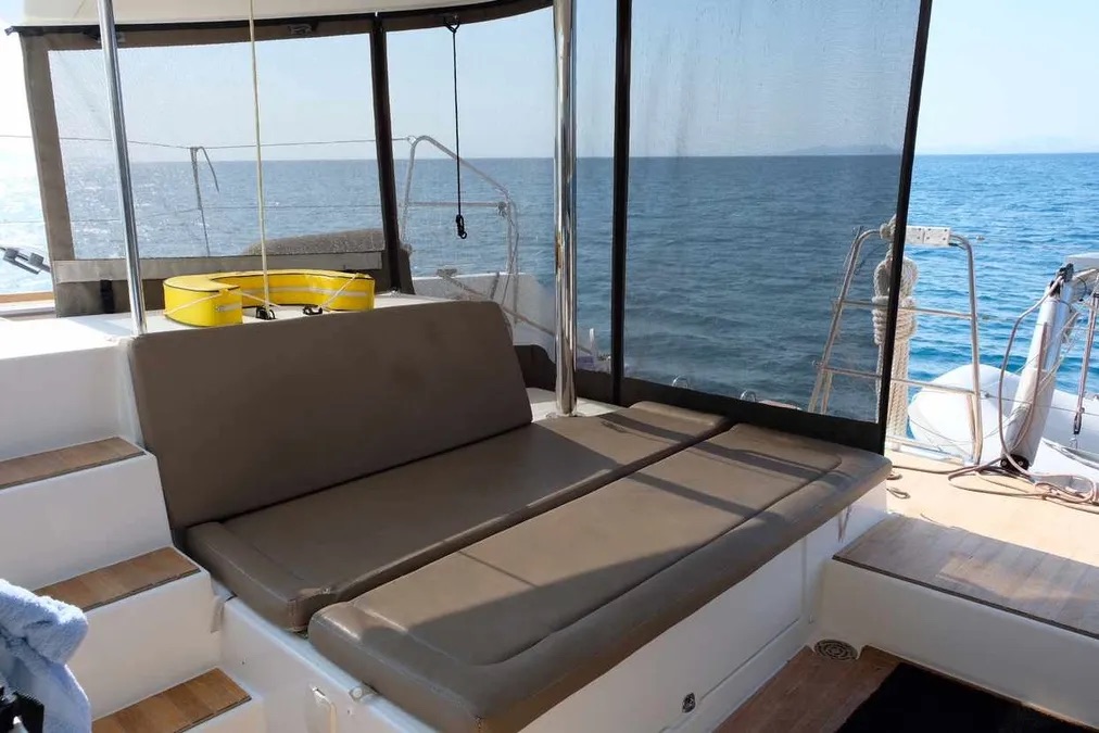 Lagoon 450 Fly — photo 16