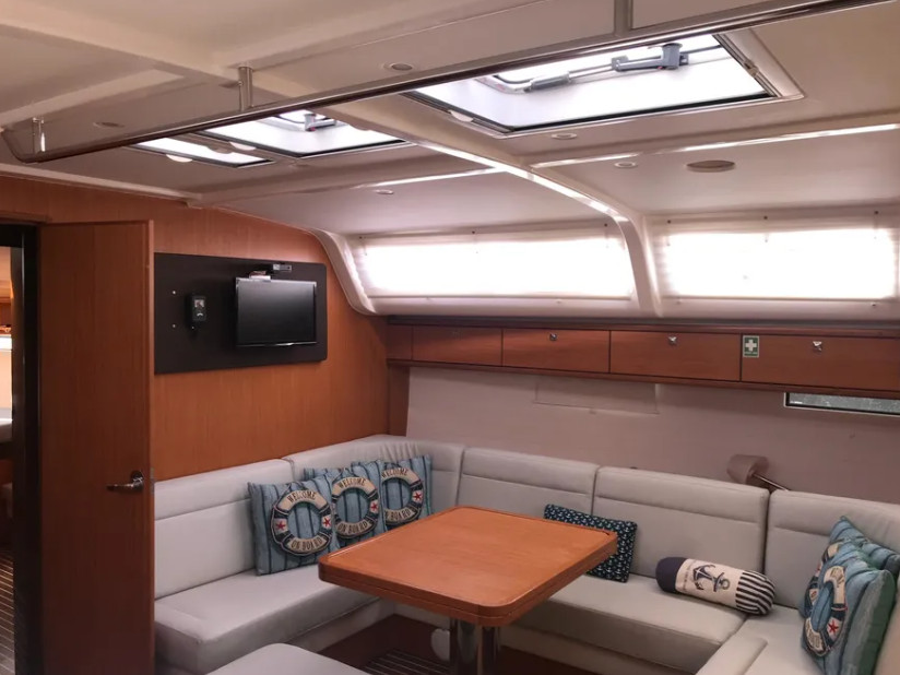 Bavaria Cruiser 51 (5 cab.) — photo 4
