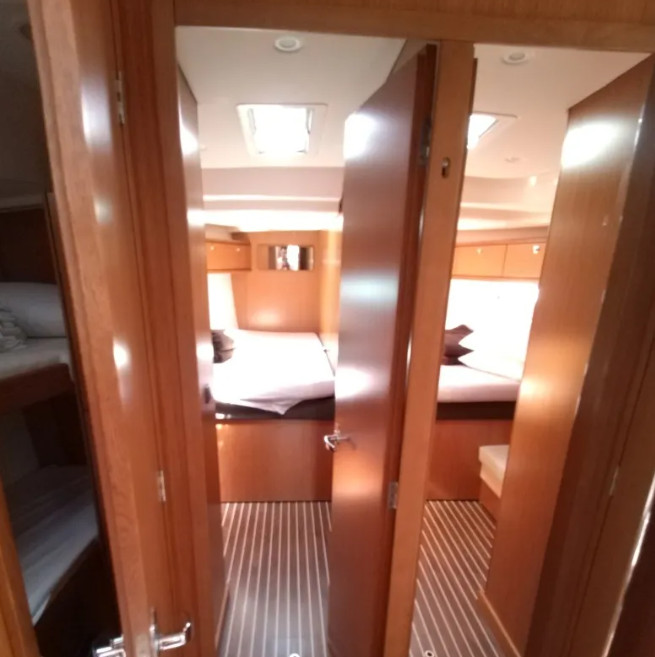 Bavaria Cruiser 51 (5 cab.) — photo 9