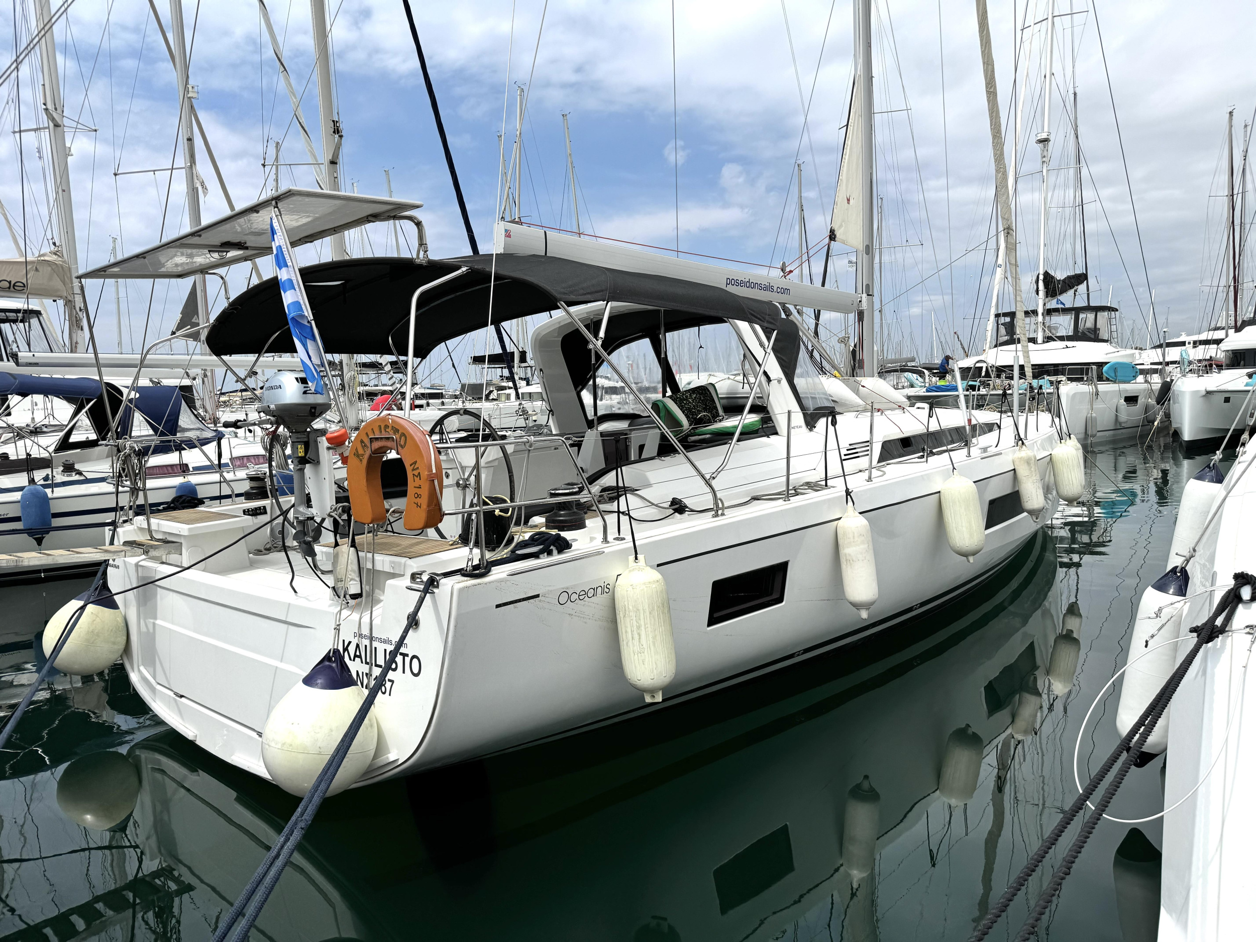 Oceanis 51.1 — photo 12
