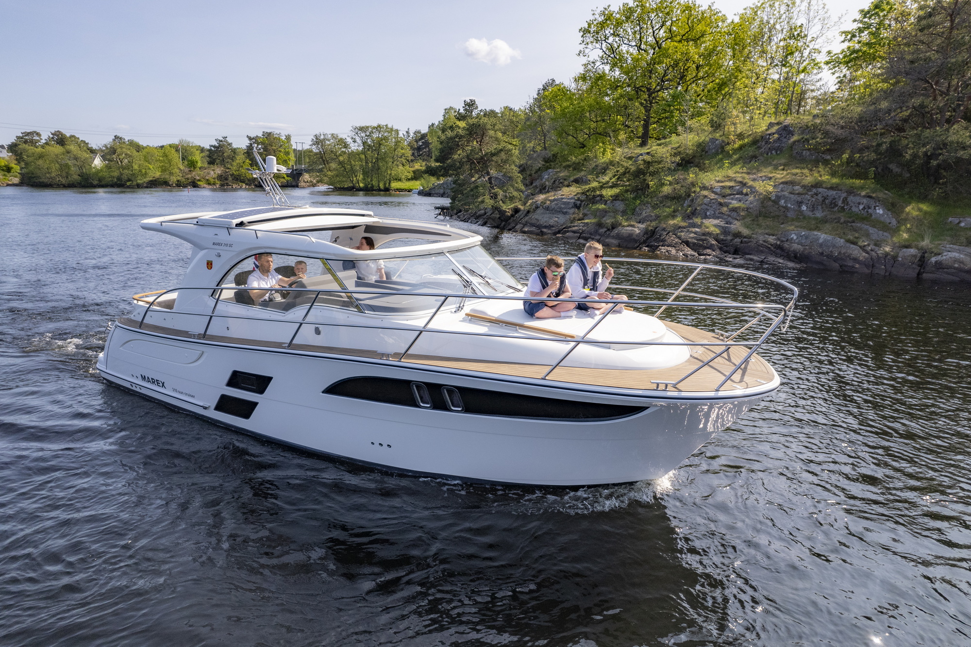 Marex 310 Sun Cruiser — photo 29