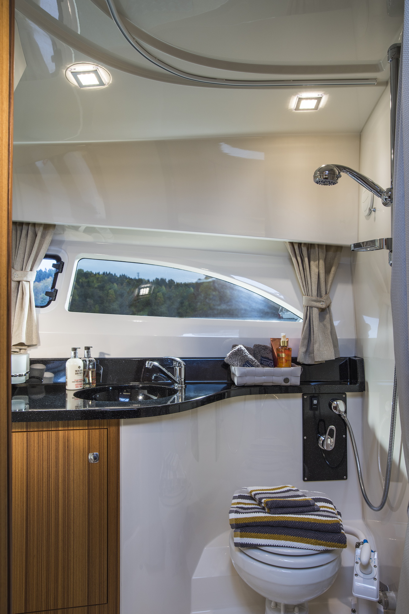 Marex 310 Sun Cruiser — photo 26