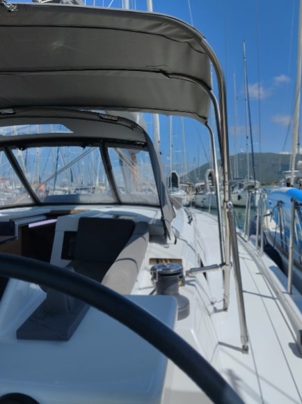 Dufour 470 (5 cab.) — photo 7