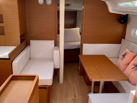 Sun Odyssey 410 (3 cab.) — photo 8