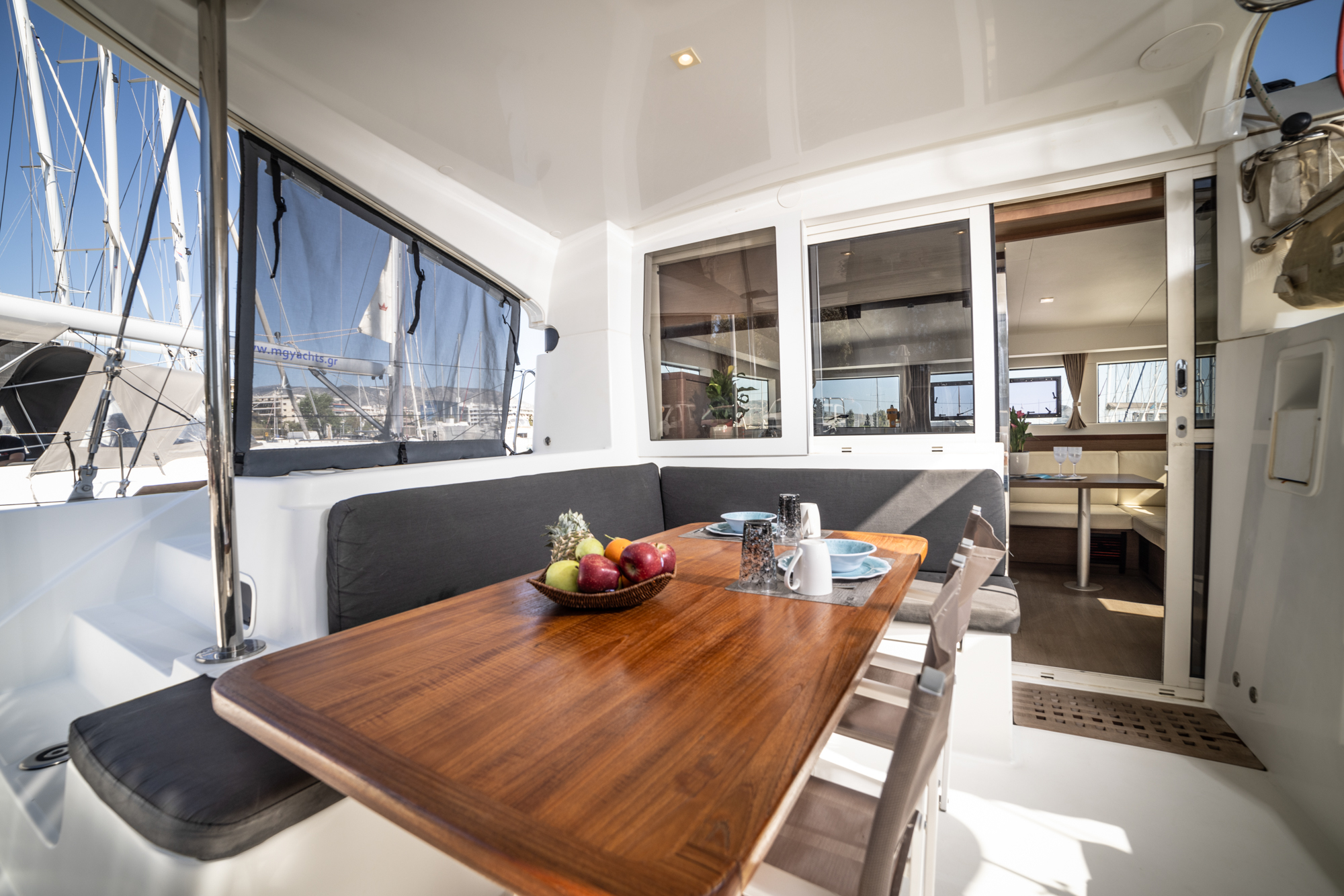 Lagoon 40 (4 cab) — photo 7