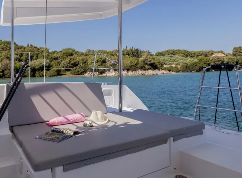 Lagoon 450 Fly (4 cab.) — photo 7