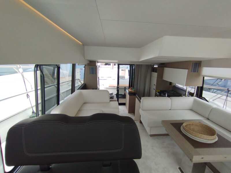 Prestige 520 Fly — photo 18