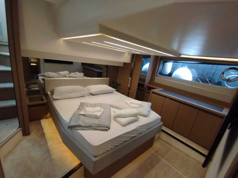 Prestige 520 Fly — photo 8