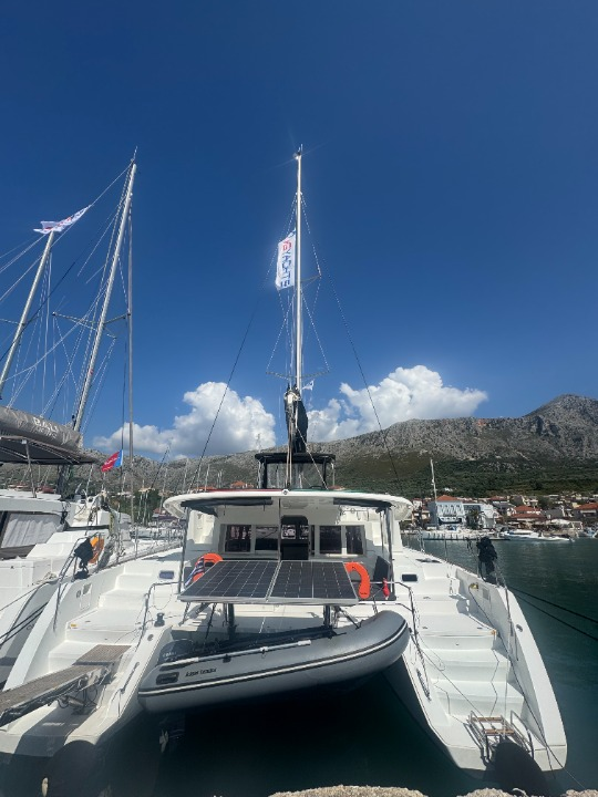 Lagoon 450 F (4 cab.) — photo 17