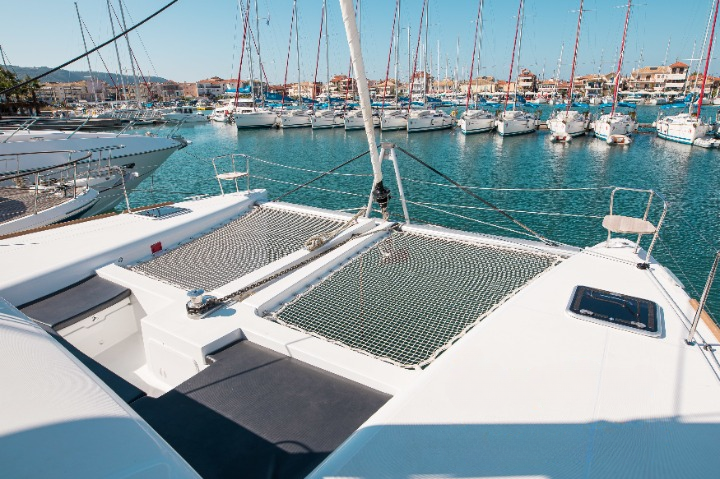 Lagoon 450 F (4 cab.) — photo 8