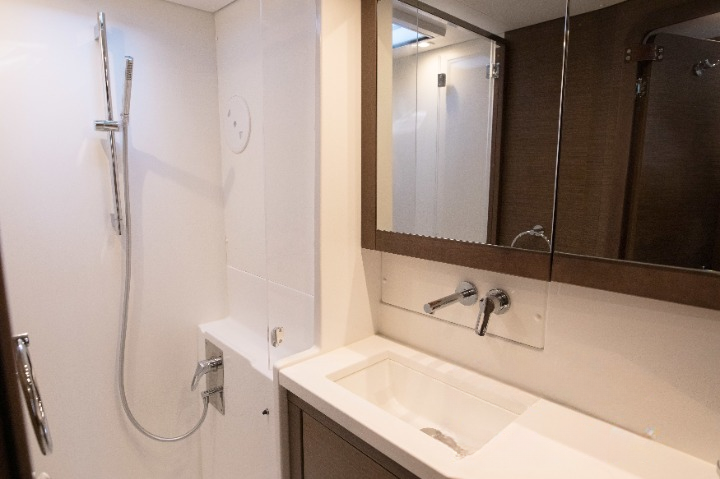 Lagoon 450 F (4 cab.) — photo 18
