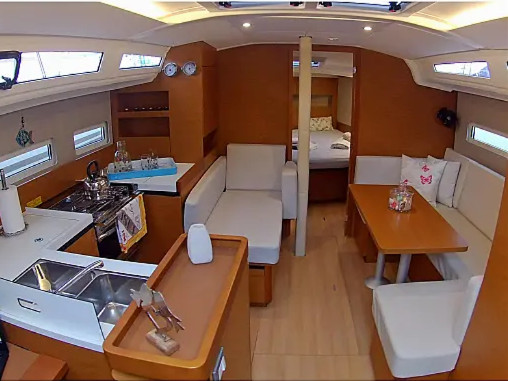Sun Odyssey 410 (3 cab.) — photo 6