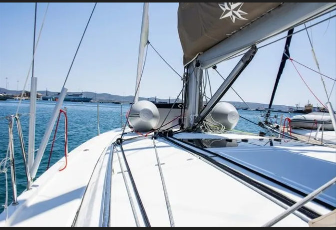 Sun Odyssey 410 (3 cab.) — photo 3
