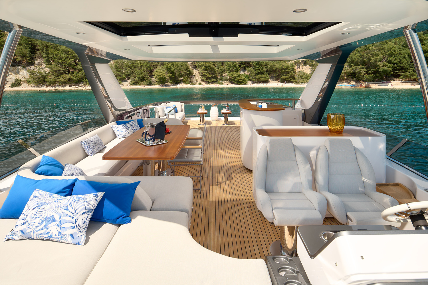Azimut 78 Fly — photo 16