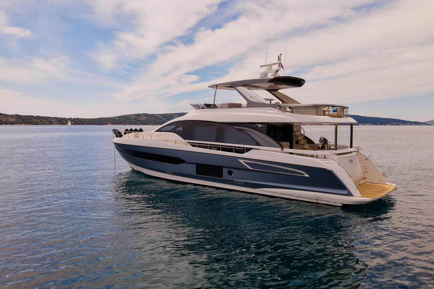 Azimut 78 Fly — photo 2
