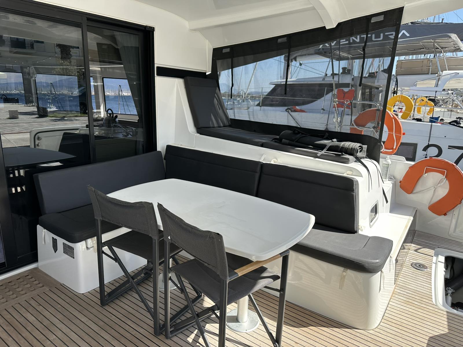 Lagoon 42 — photo 14