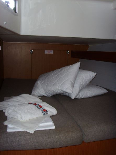 Bavaria Cruiser 45 (4 cab.) — photo 10