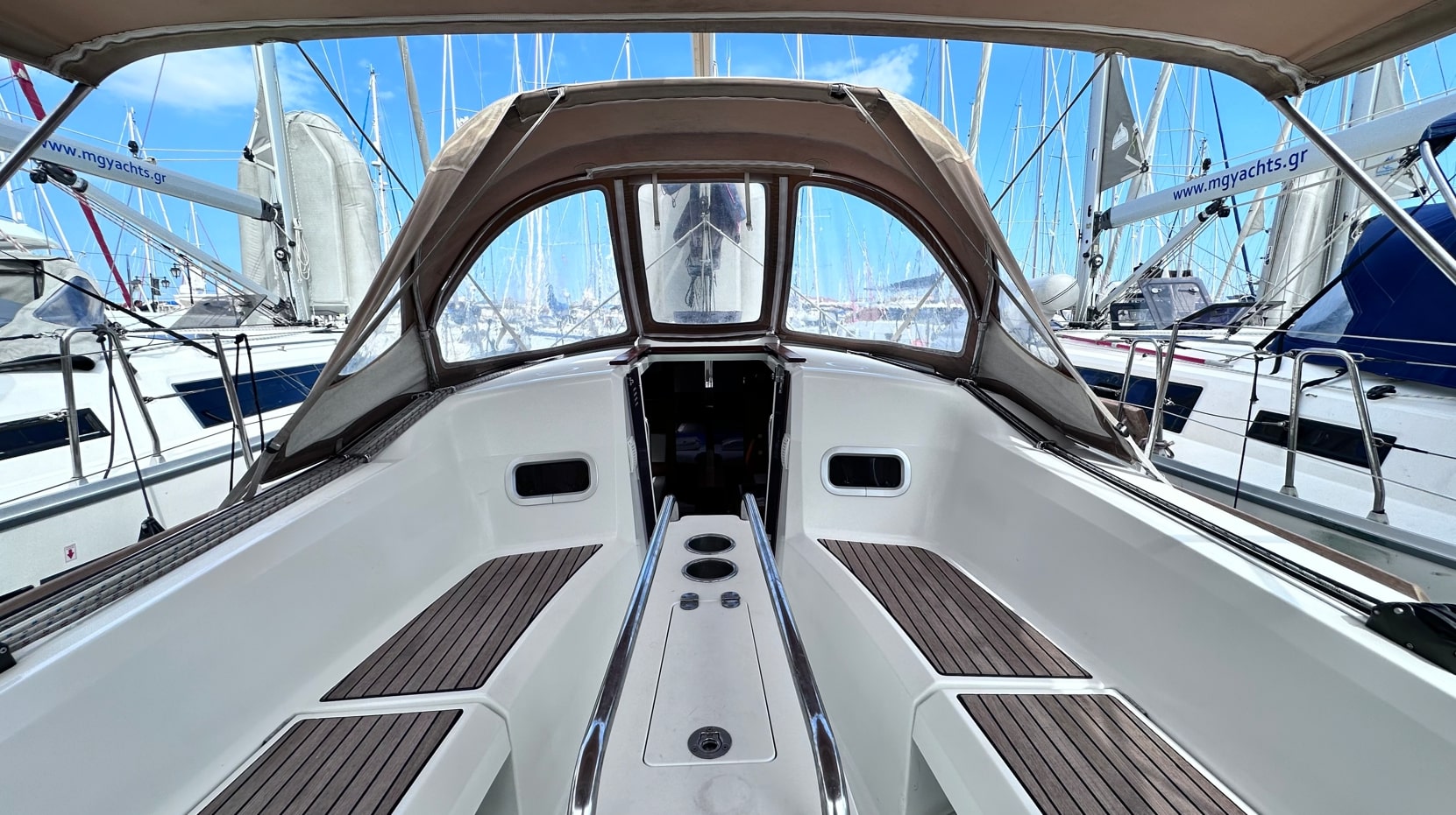 Sun Odyssey 349 (3 cab.) — photo 16